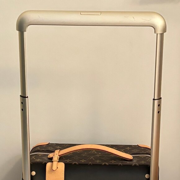 Louis Vuitton - Horizon 50 Monogram Spinner Suitcase - Picture 12 of 16